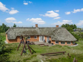 Holiday Home Seppo - 900m from the sea by Interhome